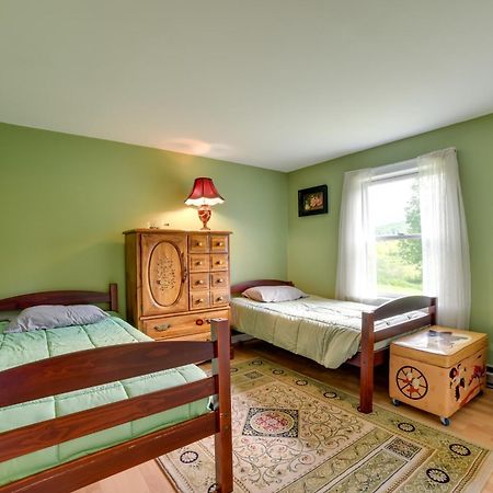 Quiet Catskills Getaway With Deck And Mtn Views New Kingston ภายนอก รูปภาพ