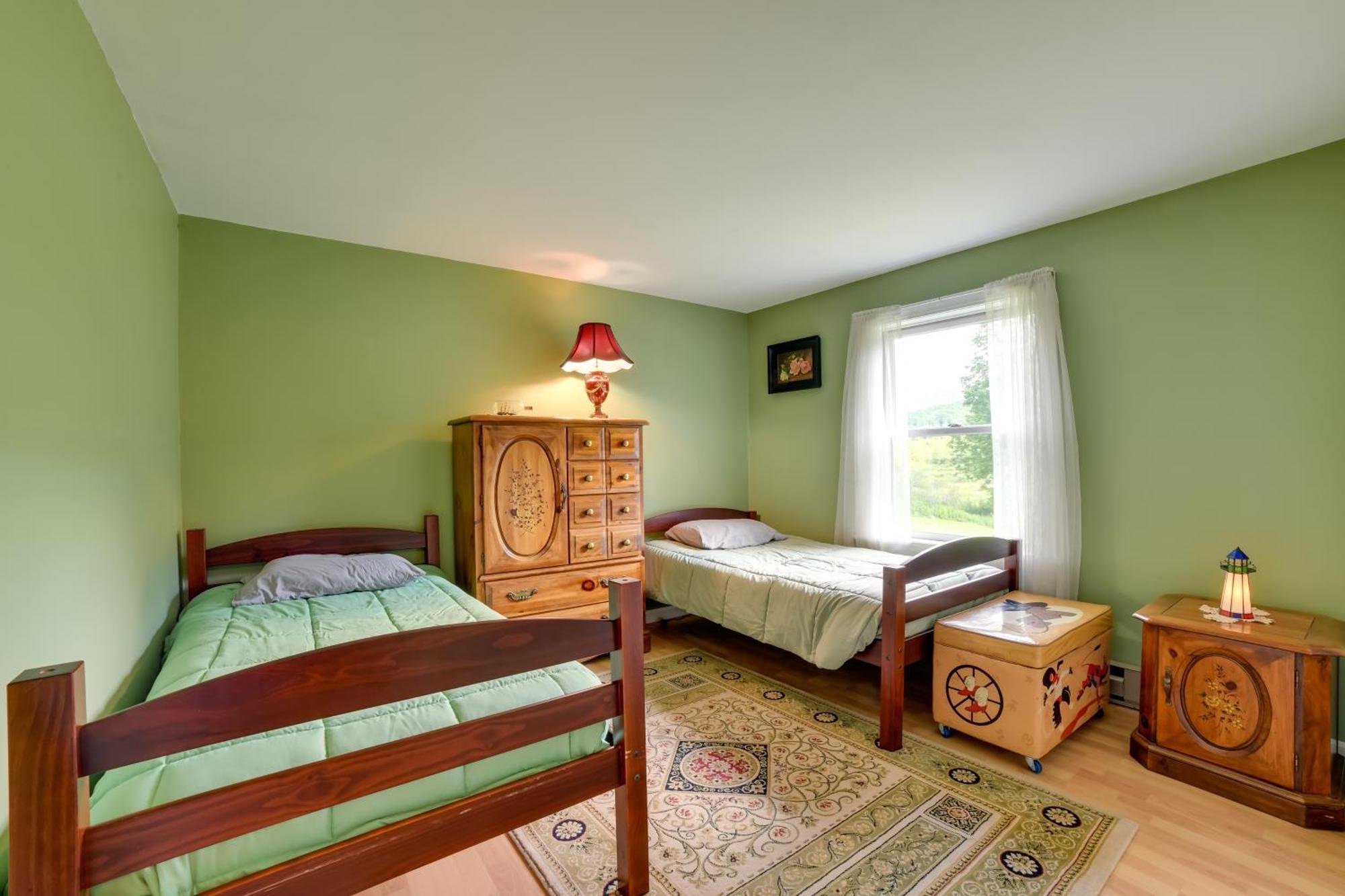 Quiet Catskills Getaway With Deck And Mtn Views New Kingston ภายนอก รูปภาพ
