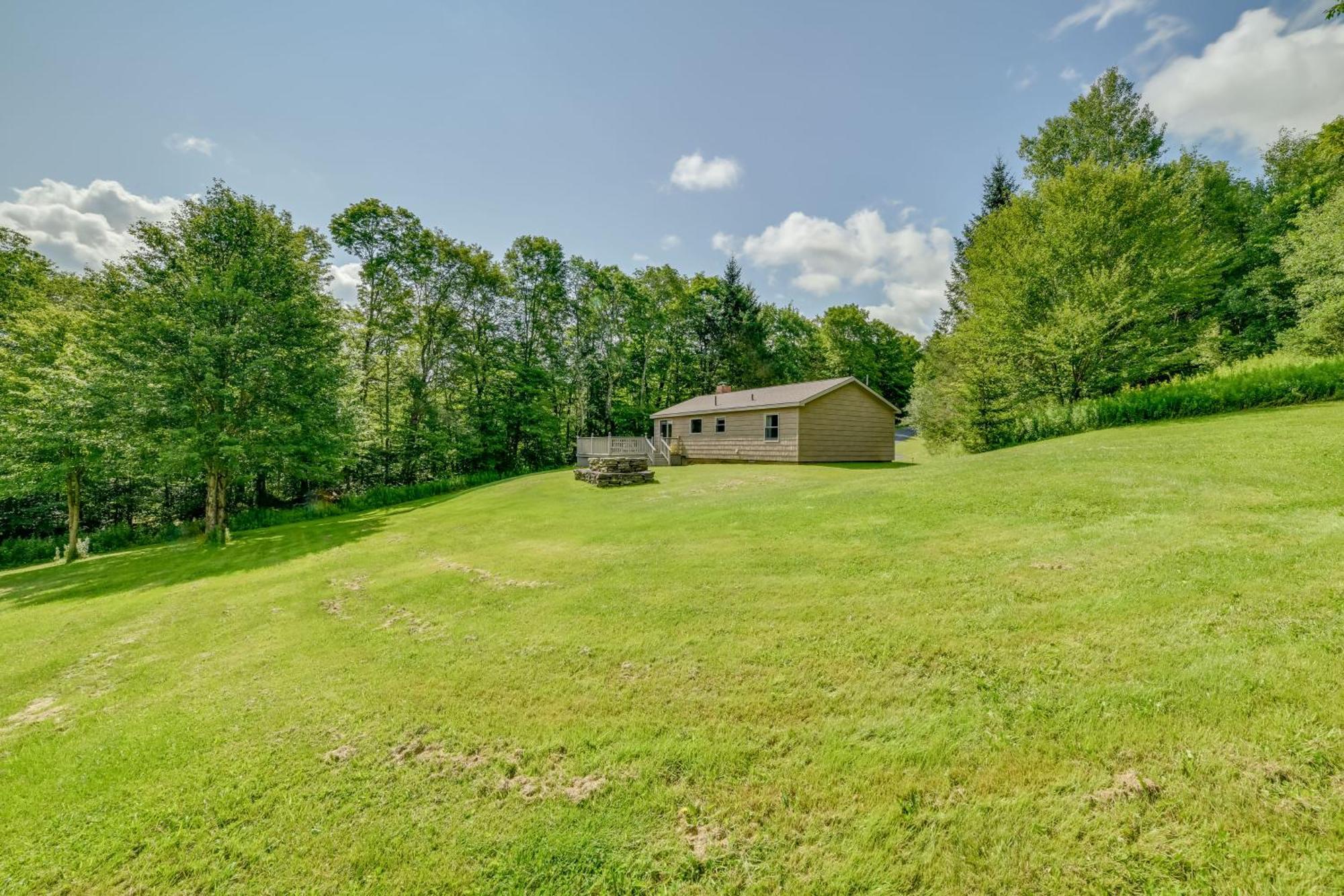 Quiet Catskills Getaway With Deck And Mtn Views New Kingston ภายนอก รูปภาพ