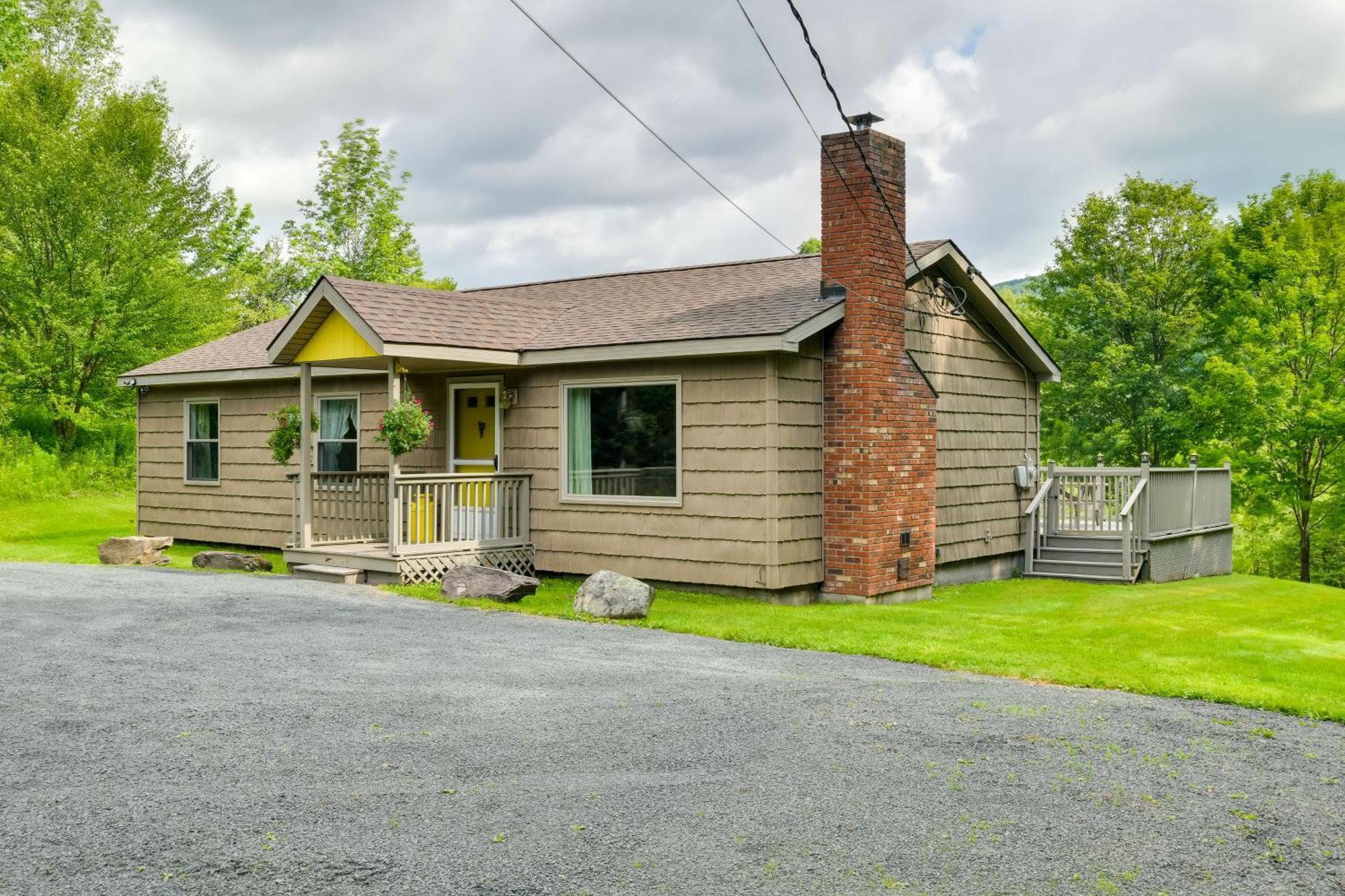 Quiet Catskills Getaway With Deck And Mtn Views New Kingston ภายนอก รูปภาพ